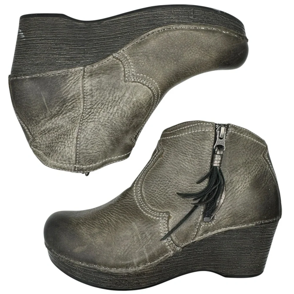 Dansko Women’s Gray Leather Ankle Boots with Tassel Zip - Size 39/ US 8.5-9
